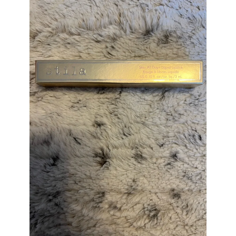NIB Stila Stay All Day Liquid Lipstick Bacca Red Color 0.10 fl. oz.